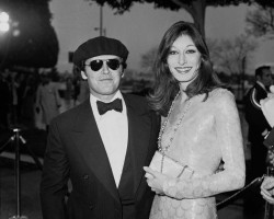 Jack Nicholson and Anjelica Huston are both Rh negative