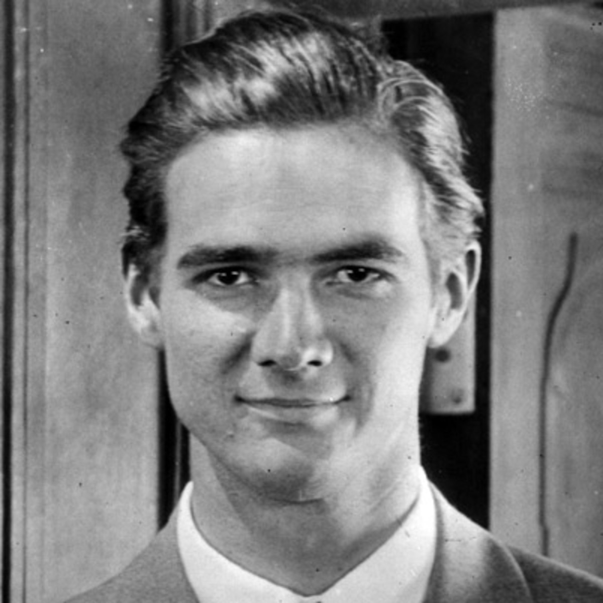 Howard Robard Hughes Jr. (December 24, 1905 – April 5, 1976)