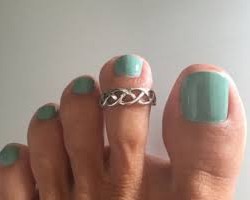 The "Celtic Toe"