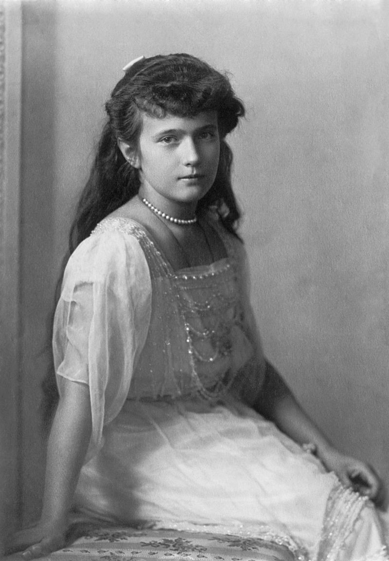Grand Duchess Anastasia Nikolaevna, c. 1914