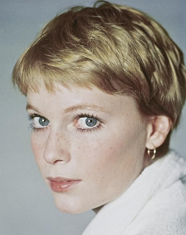 Mia Farrow, blood type B-.