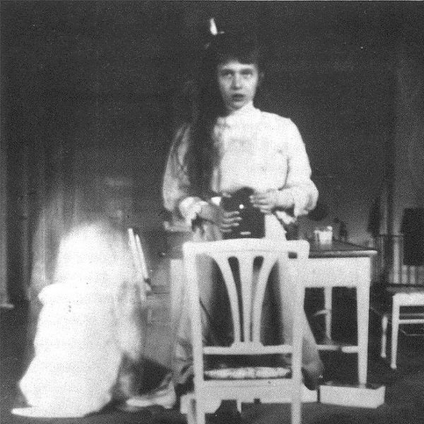 Princess Anastasia Romanov takes a mirror selfie, 1914. The Romanov girls were fascinated with photography, and many of the family’s most candid photos were taken by the four princesses.