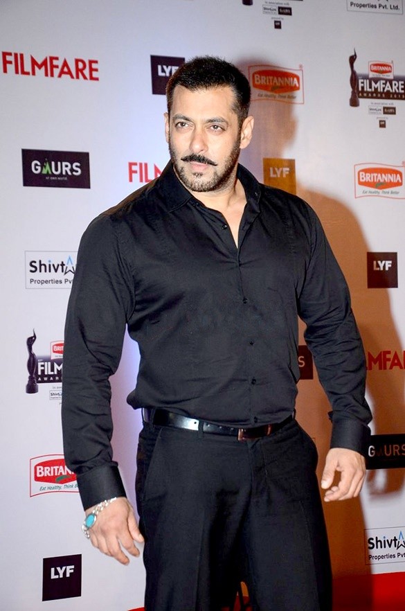 Salman Khan is one of India's most famous actors. He is of Alakozai Pashtun ancestry. Recently he made international headlines being convicted of poaching. His blood type: O negative.